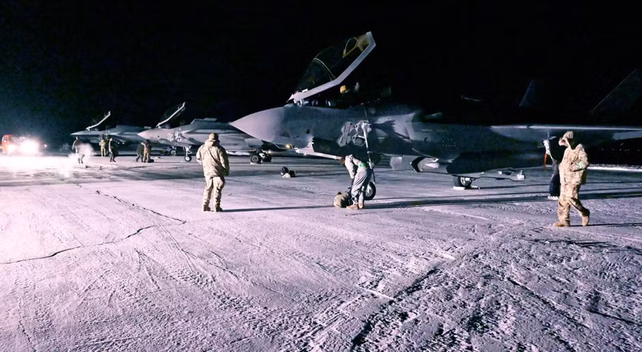 Tiêm kích F-35A Mỹ tại Căn cứ Không quân Thule, Greenland, ngày 16 tháng 1 năm 2023.