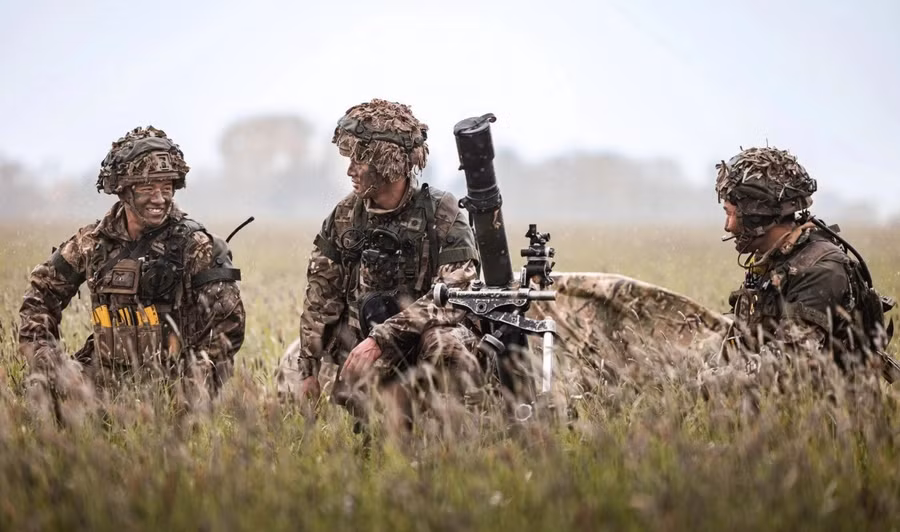 Binh sĩ Anh trong một cuộc diễn tập.