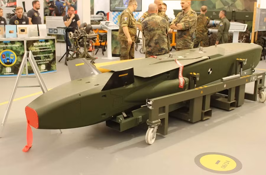 Tên lửa không đối đất Taurus KEPD 350.