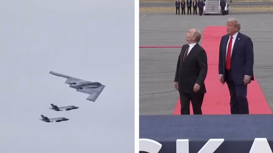 Tổng thống Putin ngước nhìn phi đội F-35 và B-2 Spirit bay qua Căn cứ Không quân Elmendorf-Richardson.