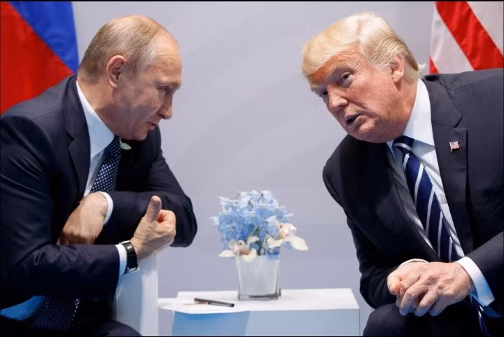 Tổng thống Nga Putin và người đồng cấp Mỹ Trump.