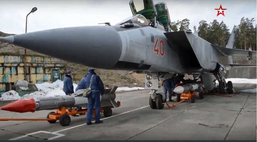 Tiêm kích MiG-31 của Nga.