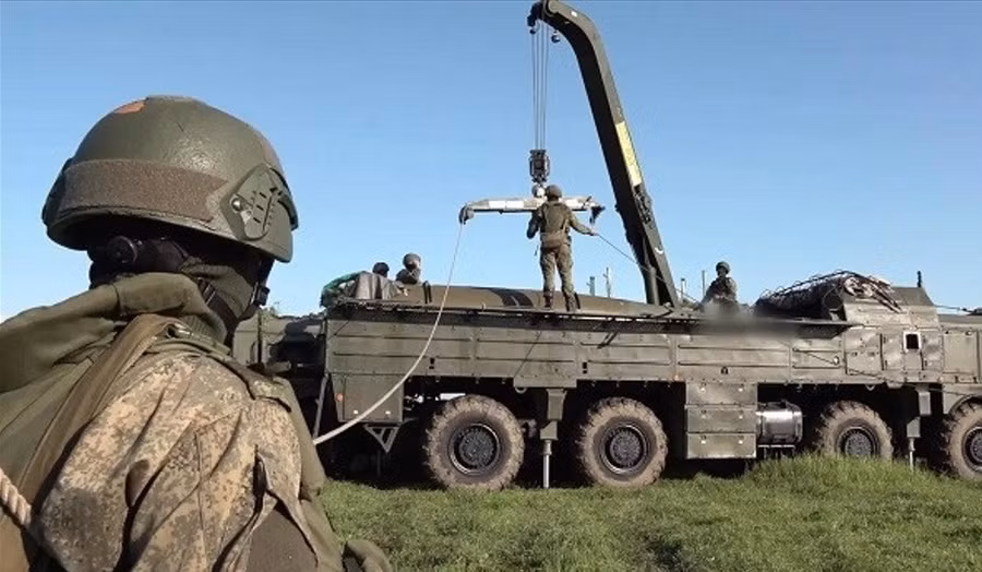 Tên lửa đạn đạo Iskander-M trong cuộc tập trận tại Belarus.