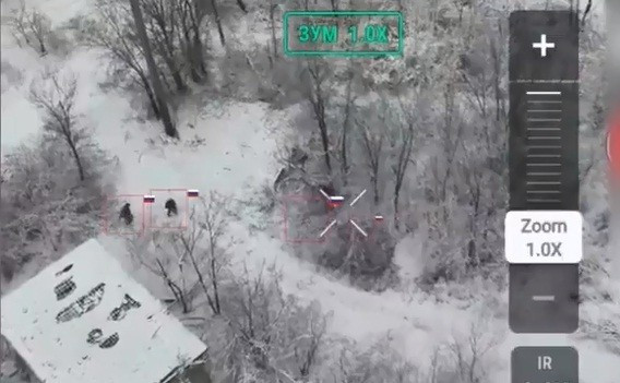UAV Ukraine tấn công kíp điều khiển UAV cáp quang Nga.