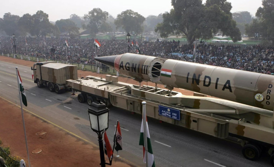 Tên lửa đạn đạo tầm trung Agni-3 của Ấn Độ. pakistan2.jpg