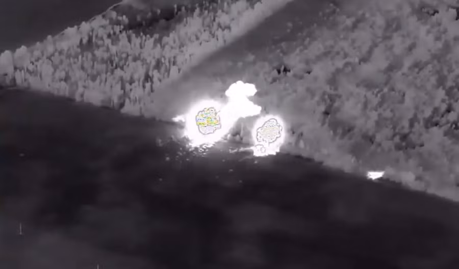 Xe tăng và loạt mục tiêu của Ukraine bị Su-34 và Geran-2 đánh trúng.