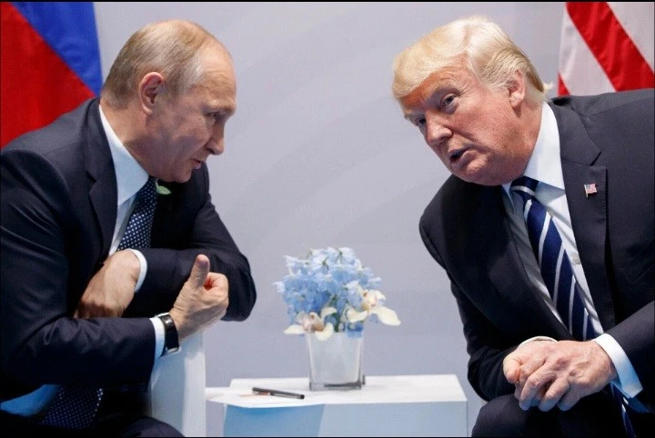 Tổng thống Nga Putin và người đồng cấp Mỹ Trump.