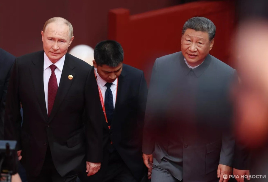 Tổng thống Vladimir Putin và Chủ tịch Tập Cận Bình tại Bắc Kinh. 