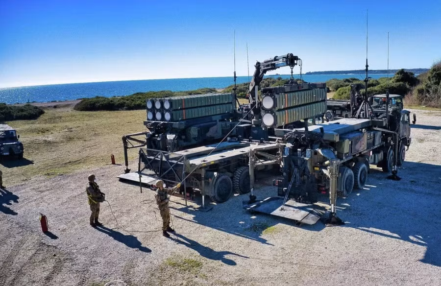 Hệ thống phòng không SAMP/T của Ý.