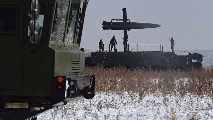 Tên lửa đạn đạo chiến thuật Iskander-M.