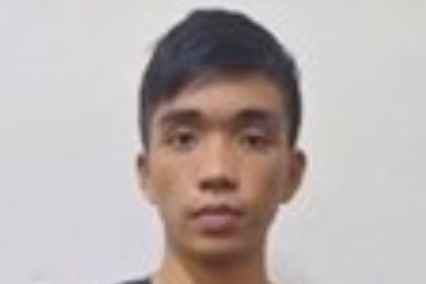 Phan Lưu Chiến tại cơ quan công an.(Ảnh: CAHN).