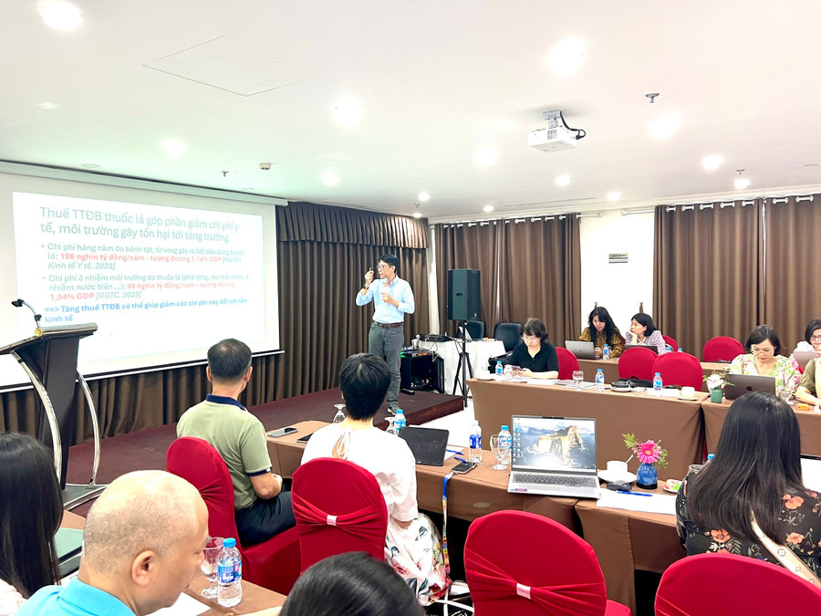 Quang cảnh buổi tập huấn.