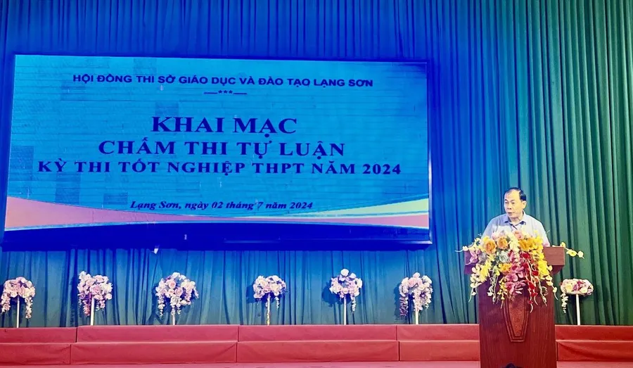 Ông Hoàng Quốc Tuấn, Giám đốc Sở GD&ĐT tỉnh Lạng Sơn, Chủ tịch Hội đồng thi phát biểu.