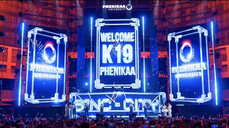 Kiến tạo “thành phố ánh sáng” là chủ đề chào tân sinh viên của Đại học Phenikaa năm 2025.
