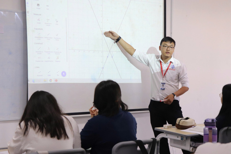 Thầy Đặng Phạm Phú An toan-12.jpg