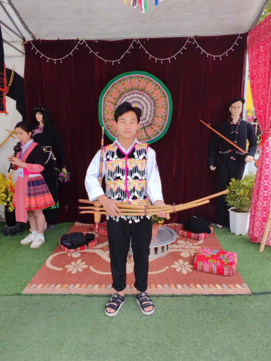 Sùng A Tuấn. anh-1.jpg
