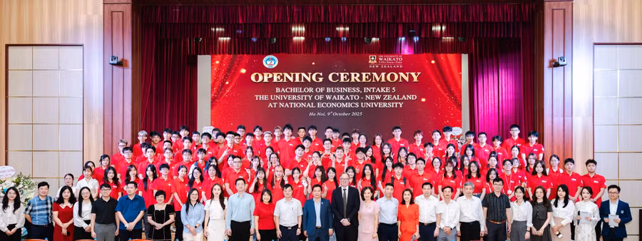 Quang cảnh buổi lễ.