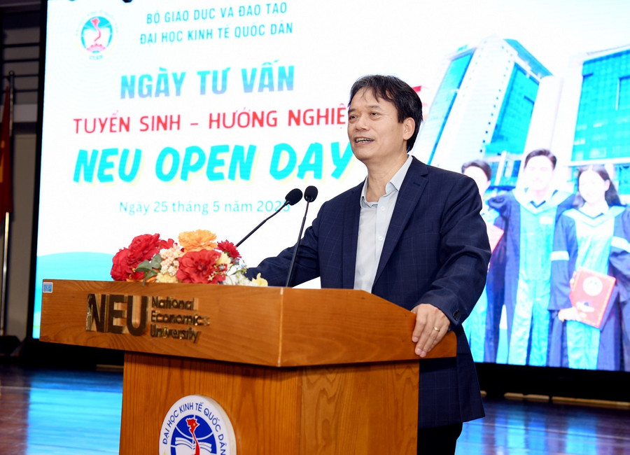 GS.TS Phạm Hồng Chương – Giám đốc Đại học Kinh tế Quốc dân. chuong-3.jpg