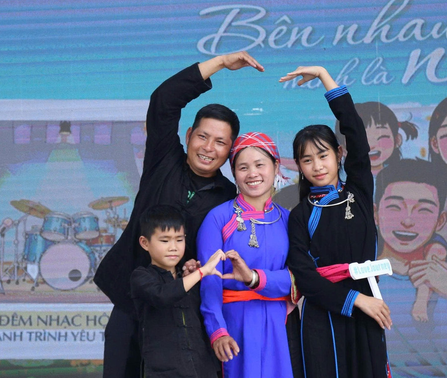 Chương trình Gia đình trẻ hạnh phúc được tổ chức với nhiều hoạt động ý nghĩa nhằm phát huy và lan tỏa các giá trị tốt đẹp gia đình Việt Nam.