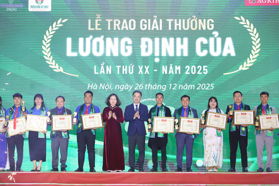 Lễ trao Giải thưởng Lương Định Của lần thứ XX – năm 2025, tôn vinh 30 nhà nông trẻ xuất sắc.