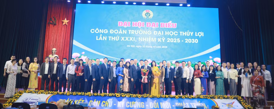 Quang cảnh đại hội.