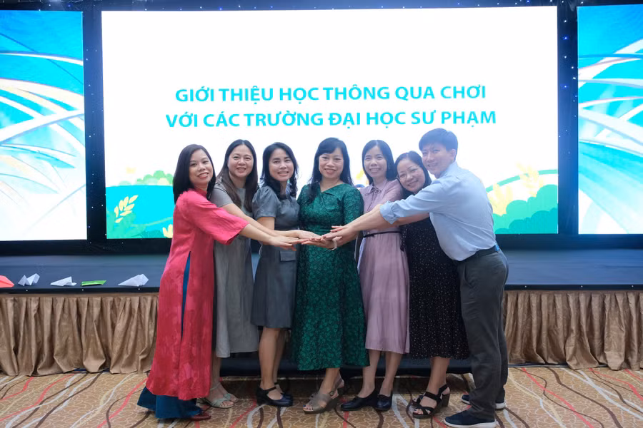 Thúc đẩy hợp tác giữa giảng viên đại học và giáo viên phổ thông là hướng đi quan trọng để đảm bảo các cách tiếp cận sư phạm hiện đại được áp dụng hiệu quả, mang lại trải nghiệm học tập tích cực cho học sinh.