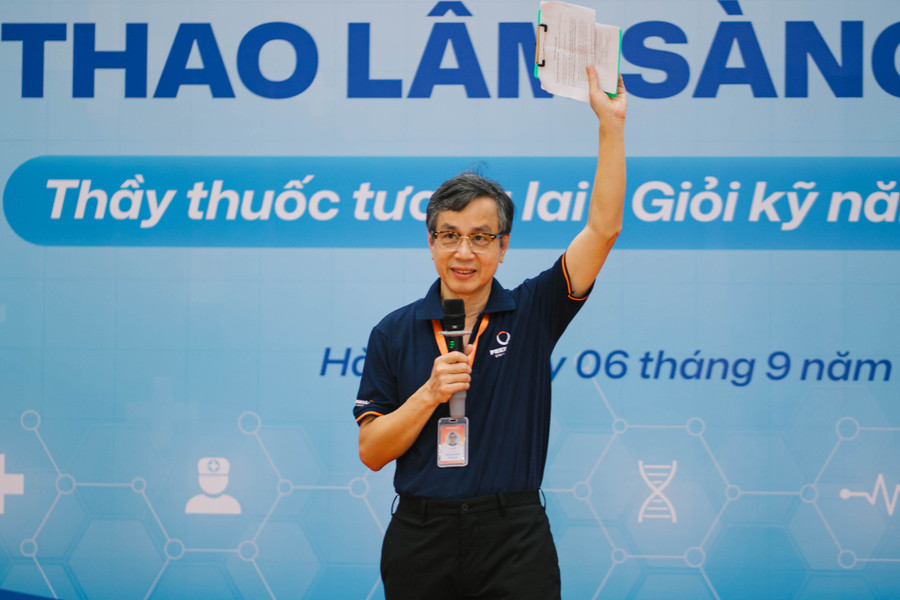 GS.TS. Đỗ Quyết – Hiệu trưởng Trường Y - Dược Phenikaa. y-3.jpg