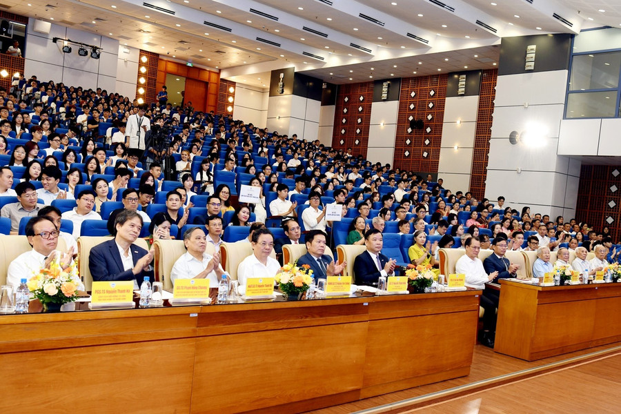 Quang cảnh buổi Lễ khai giảng. nhuong-3.jpg