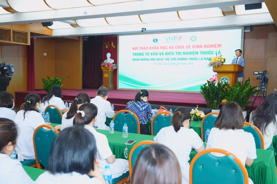 Quang cảnh buổi hội thảo.