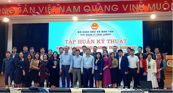 Đại biểu tham gia tập huấn.