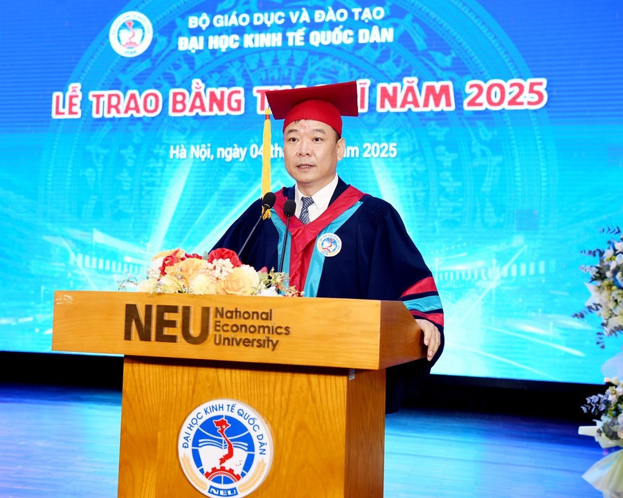 PGS.TS Bùi Huy Nhượng - Giám đốc Đại học Kinh tế Quốc dân. dsc-8809-copy.jpg