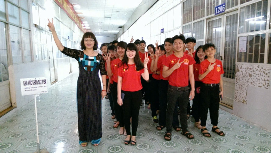 Đoàn khảo sát PISA tại TPHCM.