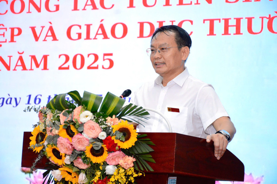 Ông Phạm Xuân Khánh - Hiệu trưởng Trường CĐ Công nghệ cao Hà Nội cd-nghe-6.jpg