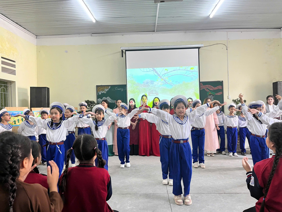 Nhấn vào ảnh để phóng to tay-tuu-4.jpg?w=1130