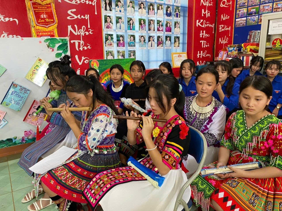 Giờ sinh hoạt văn hoá của học sinh Trường phổ thông DTNT THCS & THPT Đăk Glong. thanh-1.jpg