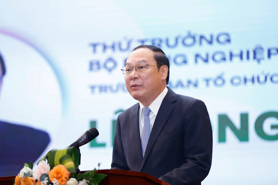 Thứ trưởng Bộ Nông nghiệp và Môi trường Lê Công Thành phát biểu. n-3.jpg