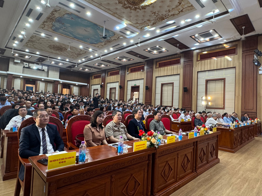 Đại biểu tham dự. img-9470.jpg