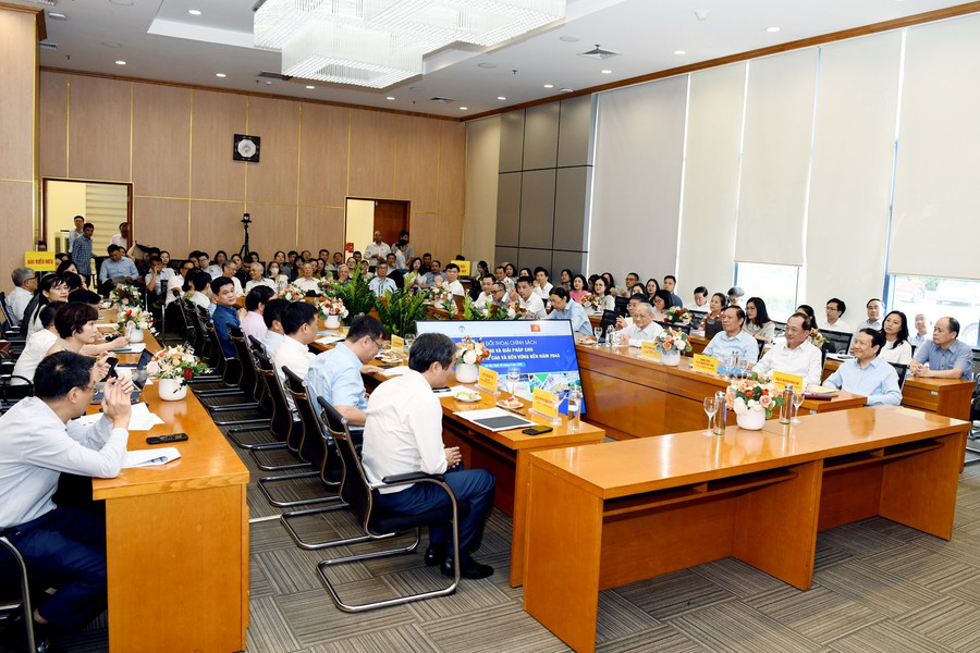 Quang cảnh buổi toạ đàm. chuong-2.jpg