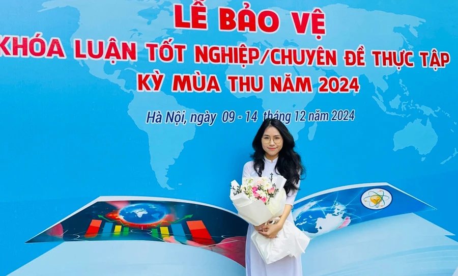 Tô Ngọc Hà, sinh viên ngành Logistic và Quản lý, Đại học Kinh tế Quốc dân. Ảnh NVCC.