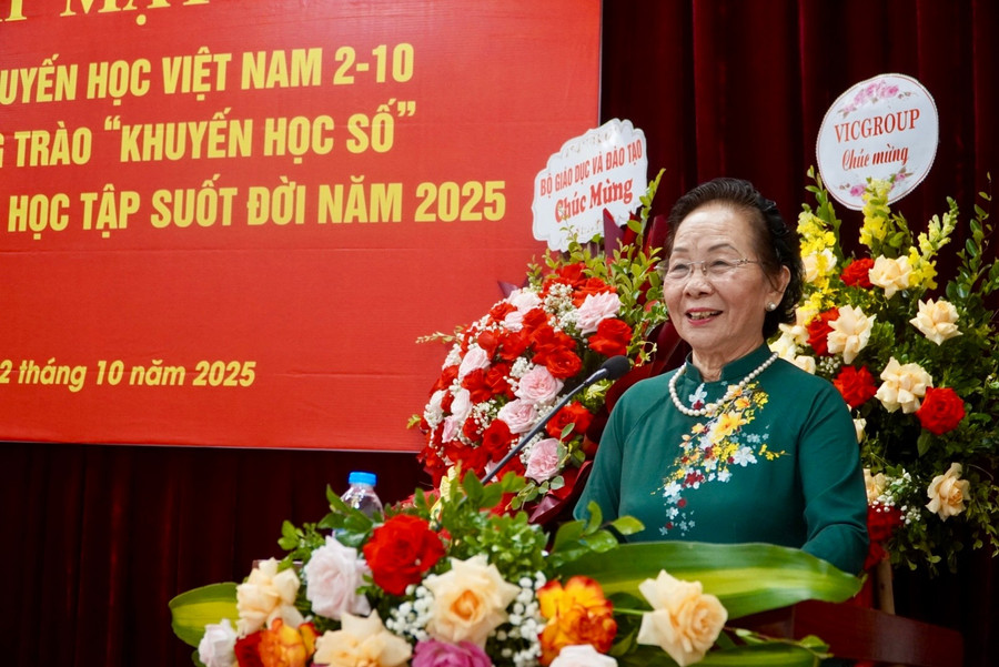 GS.TS Nguyễn Thị Doan - Chủ tịch Hội khuyến học Việt Nam phát biểu. dsc08775-2.jpg