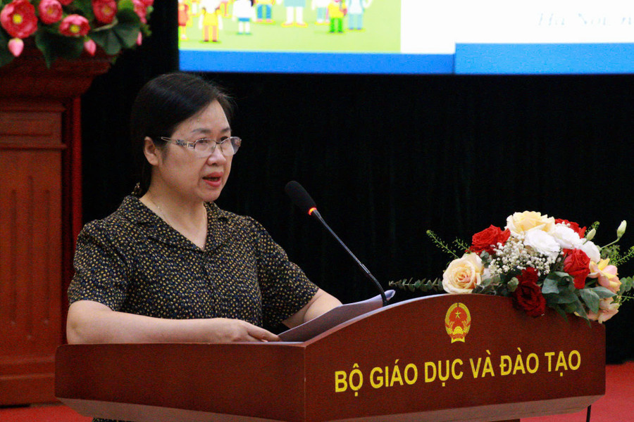 Bà Lê Thị Thanh Nhàn - Phó Cục trưởng Cục Nhà giáo và Cán bộ quản lý giáo dục, Bộ GD&ĐT. Ảnh DĐ. nhan-1.jpg