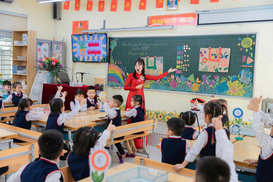 Một tiết học của Trường Tiểu học Tây Tựu.