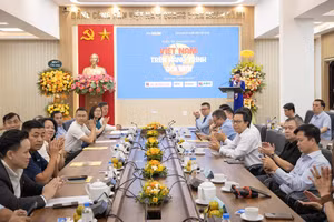 Quang cảnh lễ phát động cuộc thi.