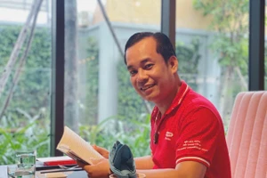 Ông Đỗ Chí Công, người "thuyền trưởng" của Công ty Cổ phần Giáo dục Edu24h, Chi nhánh Bình Phước.