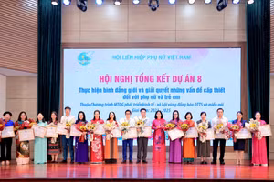 Hội nghị tổng kết Dự án 8 “Thực hiện bình đẳng giới và giải quyết những vấn đề cấp thiết đối với phụ nữ và trẻ em”.