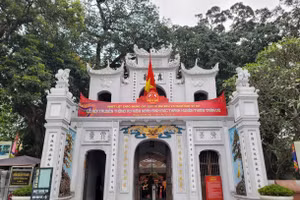 Đền Quán Thánh - di tích nằm trong "Thăng Long tứ trấn".