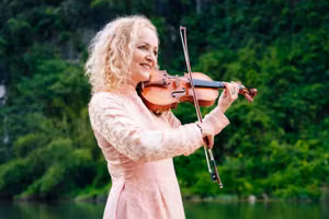 Hình ảnh trong MV “Song From A Secret Garden - Secret Garden in Vietnam” (Ảnh: BTC)