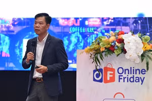 Ông Nguyễn Hữu Tuấn, Giám đốc Trung tâm Phát triển thương mại điện tử và Công nghệ số - eComDX (Cục Thương mại điện tử và Kinh tế số - Bộ Công thương).