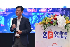 Ông Nguyễn Hữu Tuấn, Giám đốc Trung tâm Phát triển thương mại điện tử và Công nghệ số - eComDX (Cục Thương mại điện tử và Kinh tế số - Bộ Công thương).