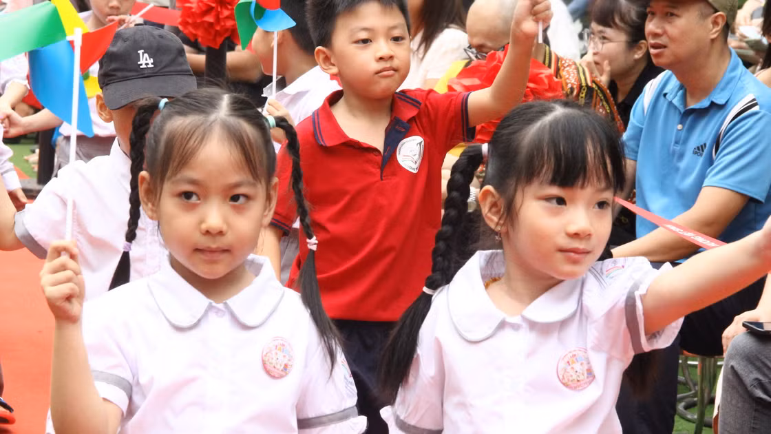 Học sinh Trường tiểu học Vĩnh Tuy (Vĩnh Hưng, Hà Nội).